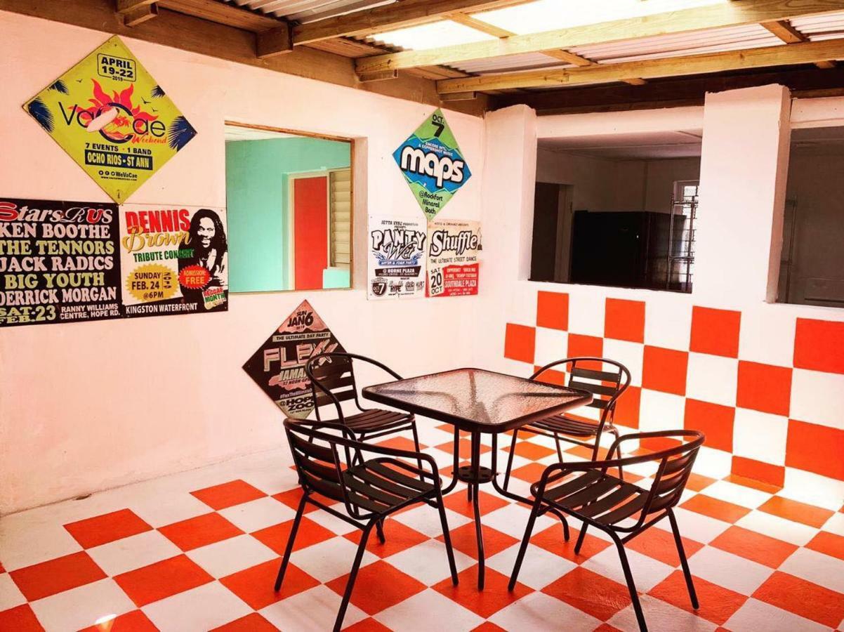Ragamuffin Hostel Kingston Buitenkant foto
