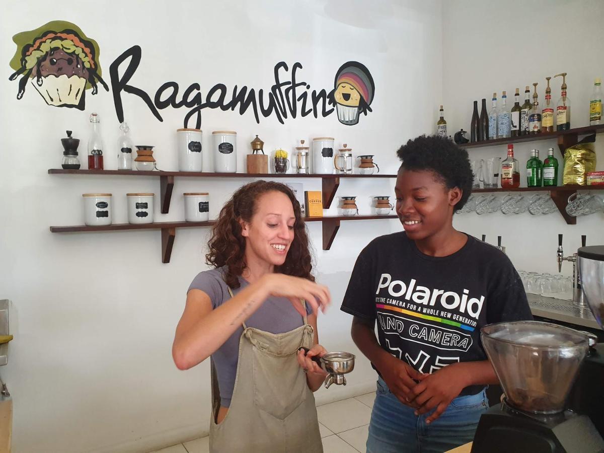 Ragamuffin Hostel Kingston Buitenkant foto